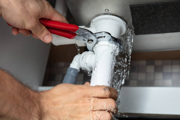 Best Local water damage restoration  in Fort Drum, NY
